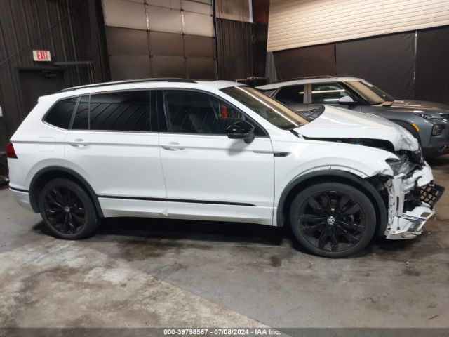 3VV2B7AX5MM070590 Volkswagen Tiguan 2.0t Se/2.0t Se R-line Black/2.0t Sel