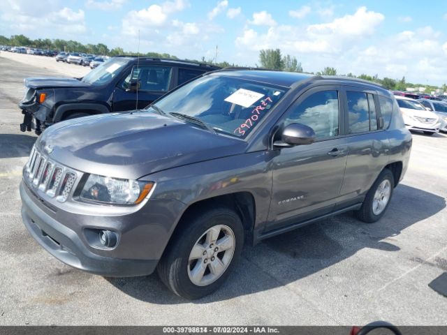 1C4NJCEB4HD160479 Jeep Compass Latitude Fwd