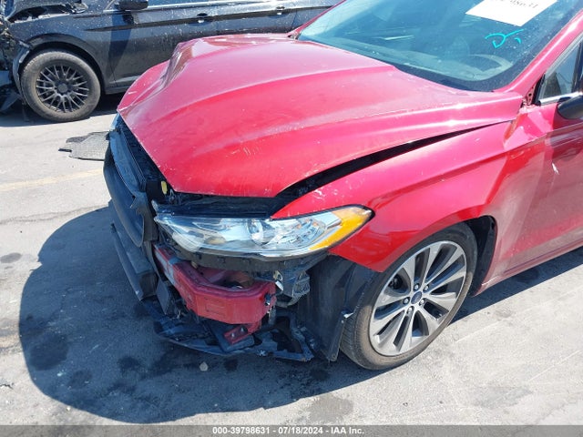 Ford FUSION SE 2019 3FA6P0T93KR232150 Image 17