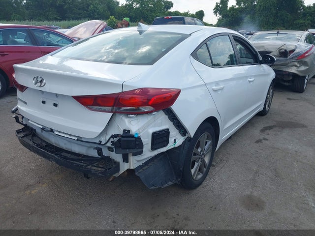 Hyundai ELANTRA SEL 2018 5NPD84LF6JH301930 Image 4