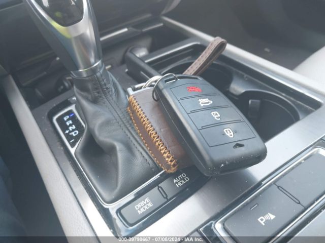 KMHGN4JE2HU195357 Genesis G80 3.8