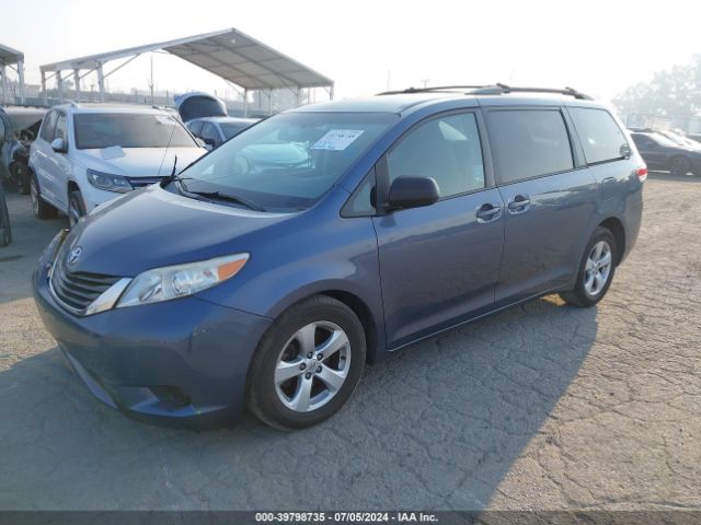 2014 TOYOTA SIENNA 5TDKK3DC6ES504162 Photo 1