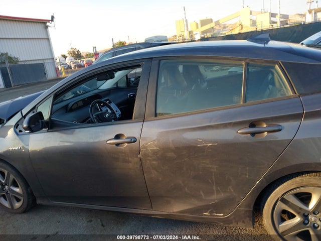 Toyota PRIUS XLE 2019 JTDKARFU8K3073817 Image 14