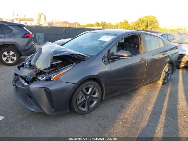 Toyota PRIUS XLE 2019 JTDKARFU8K3073817 Image 2