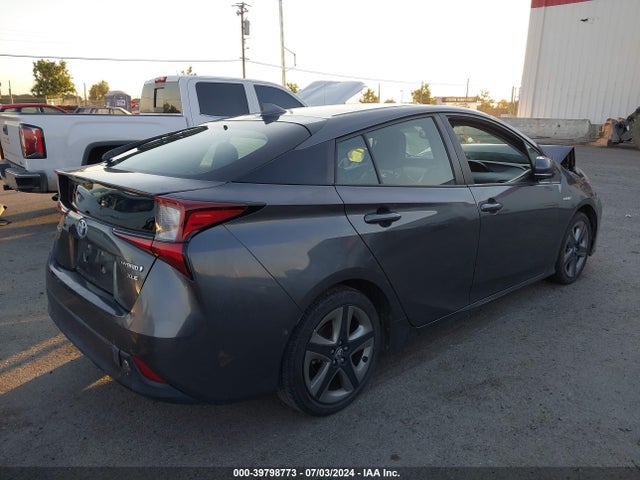 Toyota PRIUS XLE 2019 JTDKARFU8K3073817 Image 4