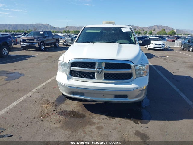 1C6RR7GG8HS677295 RAM 1500 Slt Quad Cab 4x4 6'4 Box