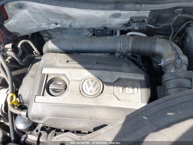 WVGAV3AX8EW004042 Volkswagen TIGUAN SE