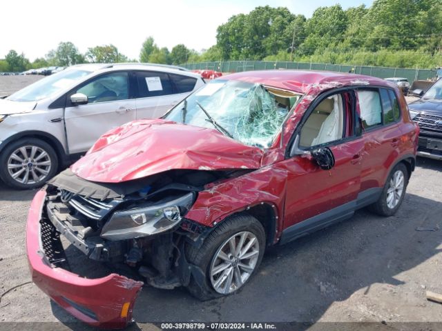 WVGAV3AX8EW004042 Volkswagen TIGUAN SE