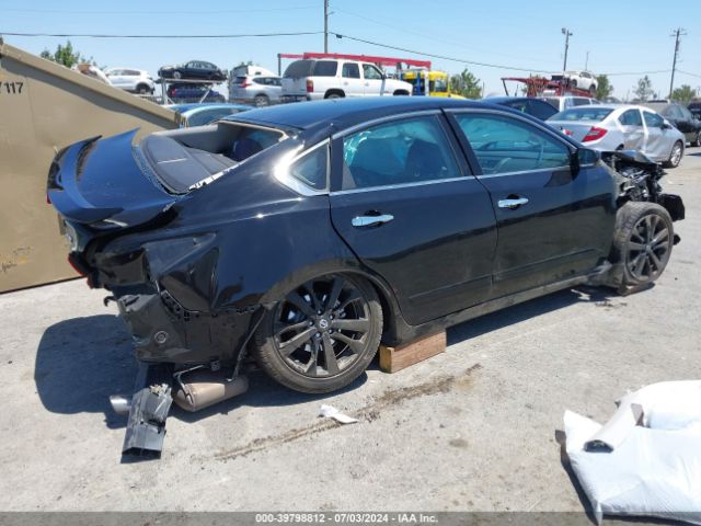 1N4AL3AP7HC241532 Nissan Altima 2.5 Sr
