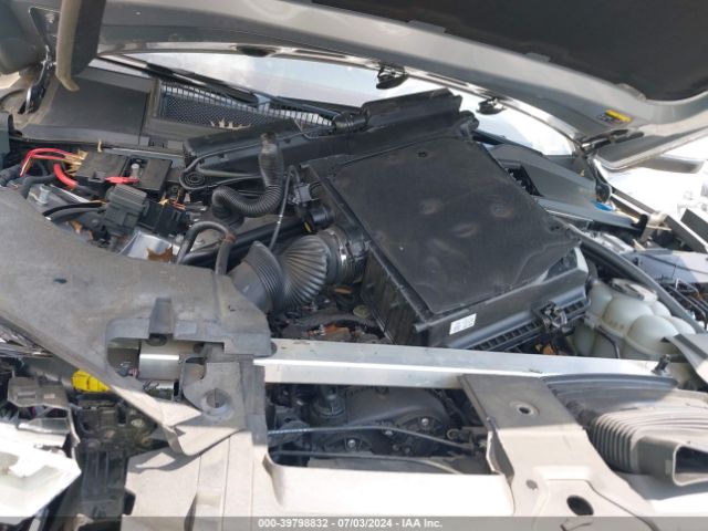 WA1LHAF7XJD044494 Audi Q7 2.0t Premium