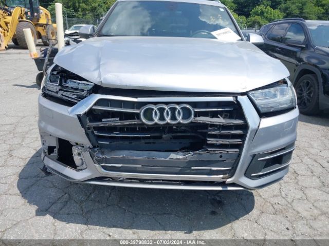 WA1LHAF7XJD044494 Audi Q7 2.0t Premium