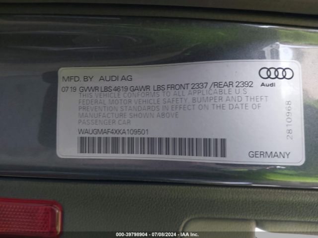 WAUGMAF4XKA109501 Audi A4 40 Premium/40 Titanium Premium