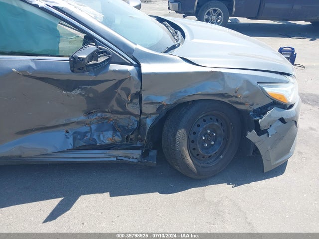 Nissan Altima 2.5 S 2017 1N4AL3APXHC293169 Image 6