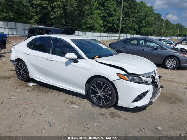 2019 4T1B11HK5KU814380 main image