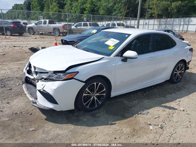 Toyota CAMRY SE 2019 4T1B11HK5KU814380 Image 2