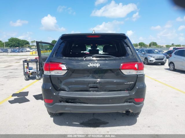 1C4RJEAG7NC155969 Jeep Grand Cherokee Wk Laredo X 4x2