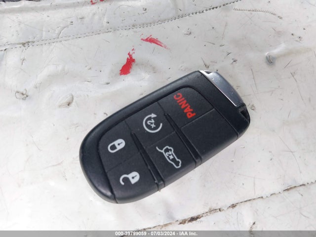 1C4RJECG3FC616518 Jeep Grand Cherokee Overland