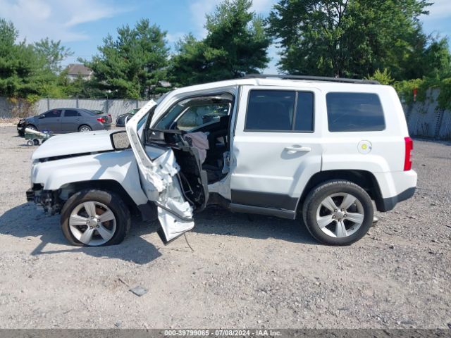 1C4NJRFB7ED688272 Jeep Patriot Latitude