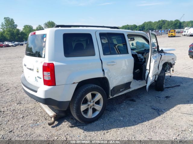 1C4NJRFB7ED688272 Jeep Patriot Latitude