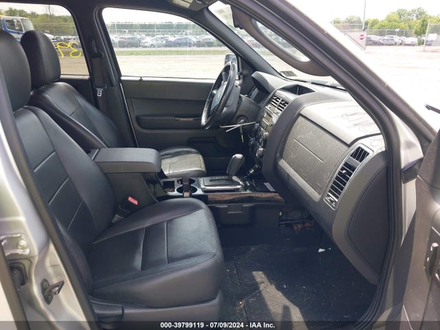 Продаж на аукціоні авто 2011 Ford Escape Limited, vin: 1FMCU9EG2BKA28381, номер лоту: 39799119