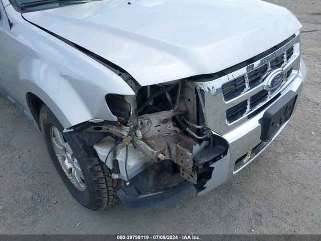 Продаж на аукціоні авто 2011 Ford Escape Limited, vin: 1FMCU9EG2BKA28381, номер лоту: 39799119