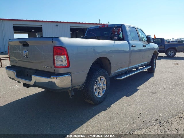 3C6UR5JJ4PG576229 RAM 2500 Big Horn  4x4 8' Box