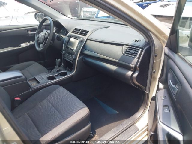 4T1BD1FK2GU199305 Toyota Camry Hybrid Le
