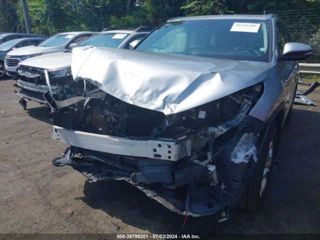 5TDDZRFHXJS487893 Toyota Highlander Limited