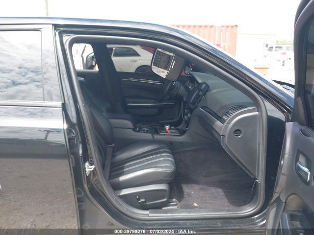 2C3CCAGG1HH530213 Chrysler 300 300s Awd