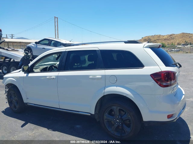 Dodge Journey Crossroad Awd 2018 3C4PDDGG1JT499487 Image 14