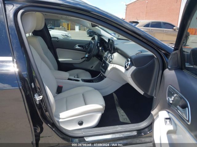 WDCTG4EB0JJ444110 Mercedes-Benz GLA 250
