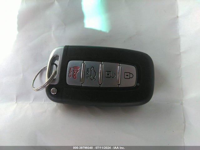 Hyundai Genesis 3.8 Ultimate 2016 KMHHU6KJXGU134772 Image 11