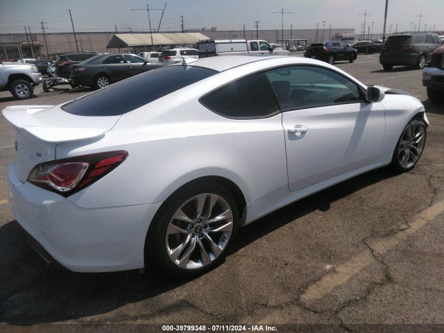 Hyundai Genesis 3.8 Ultimate 2016 KMHHU6KJXGU134772 Image 4