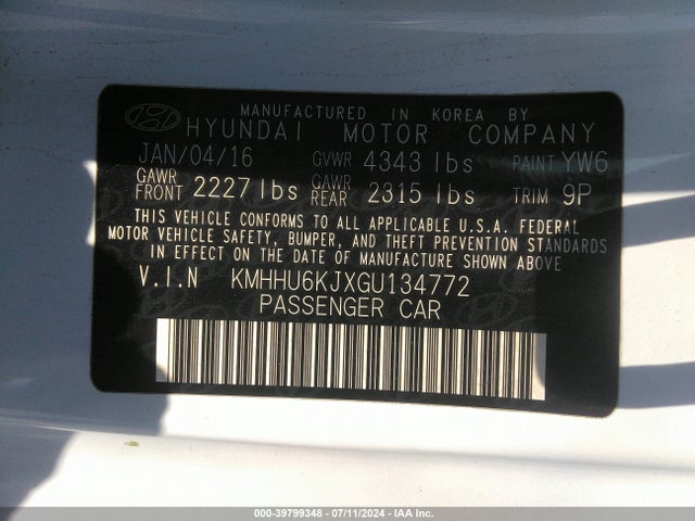 Hyundai Genesis 3.8 Ultimate 2016 KMHHU6KJXGU134772 Image 9