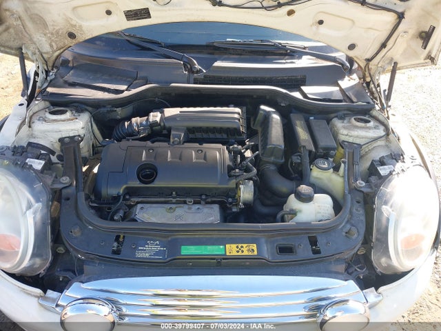 2009 MINI COOPER CLUBMAN WMWML33579TX33771 Photo 9