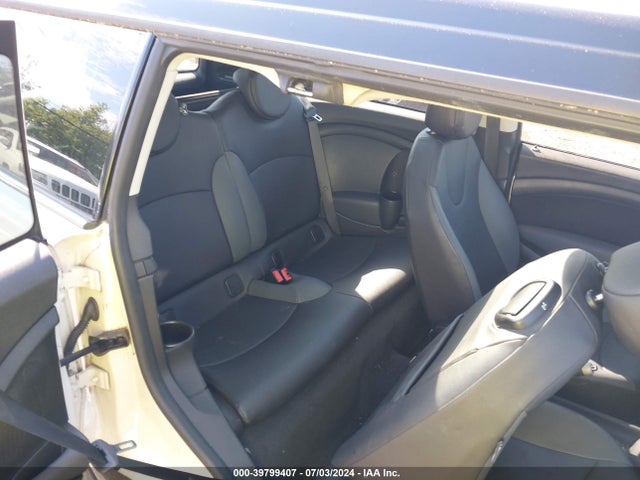 2009 MINI COOPER CLUBMAN WMWML33579TX33771 Photo 7