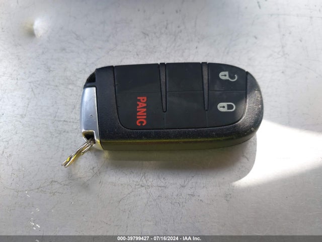 1C4RJEAG0EC179563 Jeep Grand Cherokee Laredo