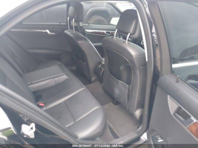 WDDGF8AB1EG226418 Mercedes-Benz C 300 Luxury 4matic/sport 4matic