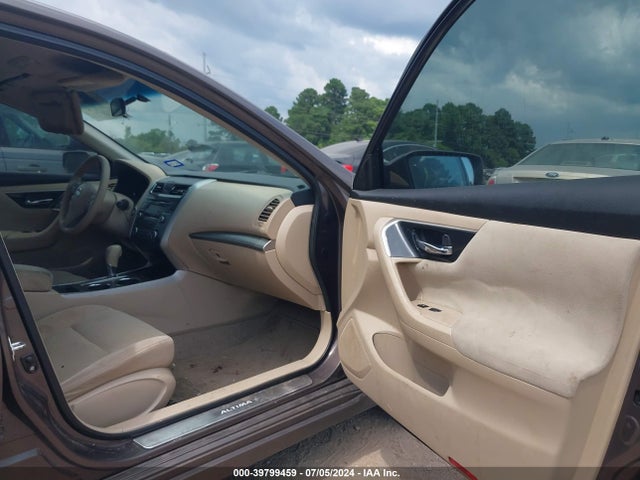 Nissan Altima 2.5 S 2014 1N4AL3APXEN212767 Image 5