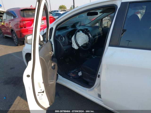 3N1CE2CP4JL370815 Nissan Versa Note Sv