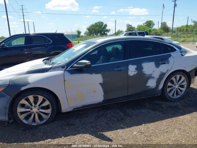 1G1ZH5SX2HF144402 Chevrolet Malibu Premier