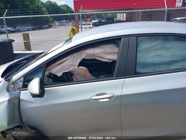 Chevrolet Cruze Ls Auto 2017 1G1BC5SM9H7263337 Image 14