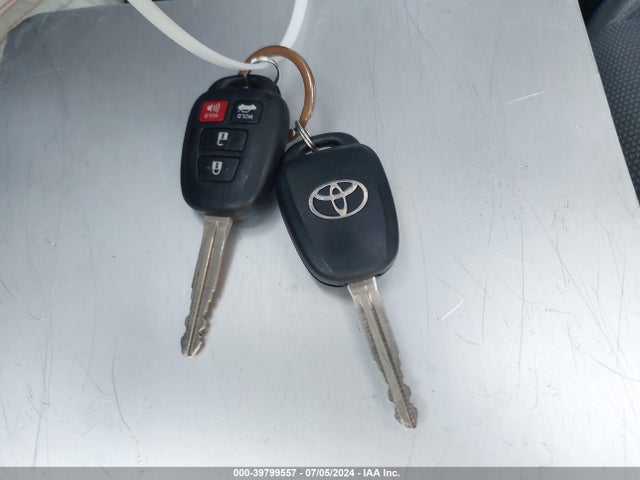 Toyota COROLLA SE 2019 5YFBURHE2KP861593 Image 11