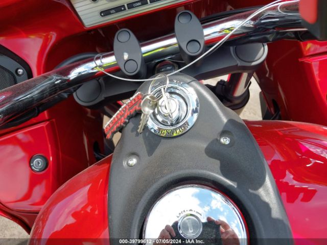 2011 KAWASAKI VN1700 JKBVNRJ13BA000936 Photo 10