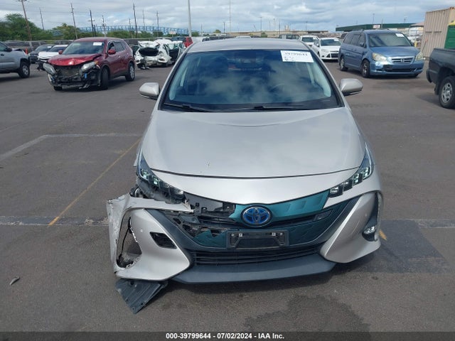 Toyota Prius Prime Limited 2020 JTDKARFPXL3120972 Image 12