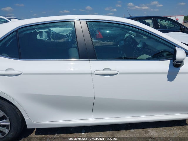 Toyota Camry Le Hybrid 2023 4T1C31AKXPU606849 Image 14