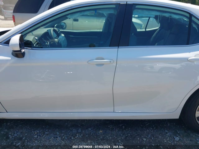 Toyota Camry Le Hybrid 2023 4T1C31AKXPU606849 Image 15
