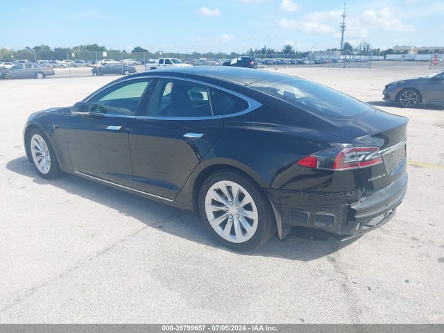 5YJSA1E16HF209639 Tesla Model S 60/75