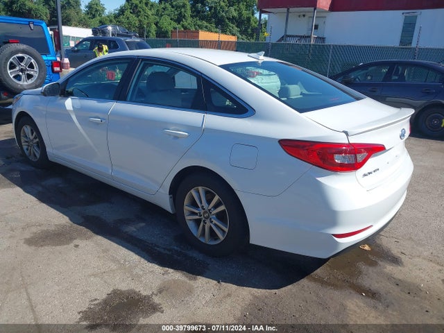 Hyundai SONATA SE 2016 5NPE24AF5GH302178 Image 3