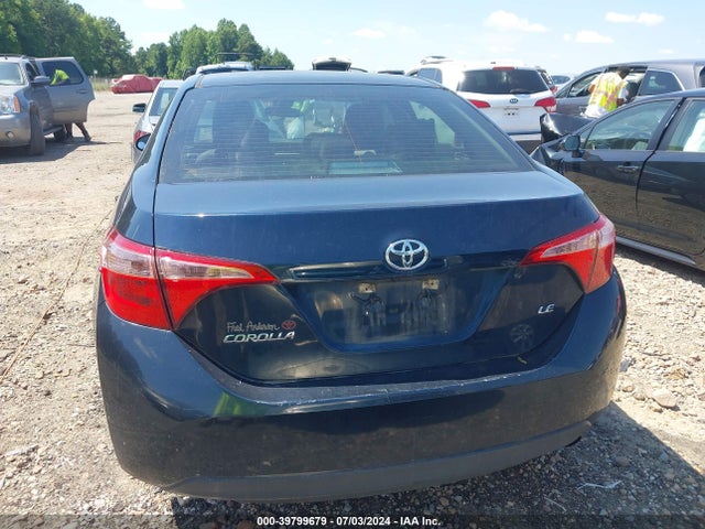 Toyota COROLLA LE 2018 5YFBURHE3JP848964 Image 16